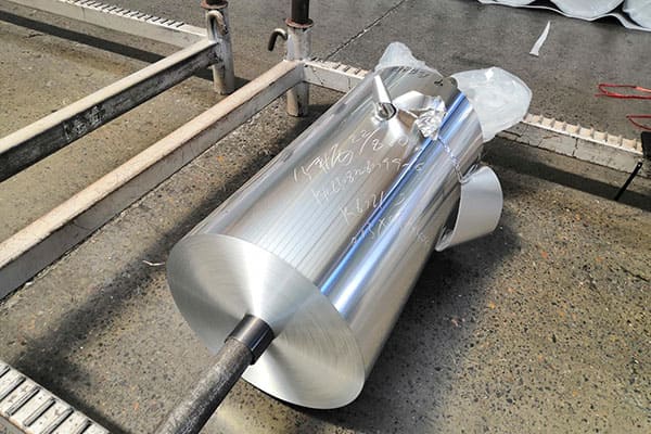 Produzione di fogli di alluminio