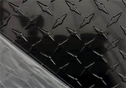 feuille d'aluminium noire gaufrée